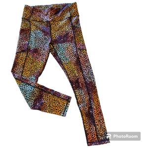 Pro Player Legging Multicolored Animal Print Capris Gym Yoga Pockets Women Med